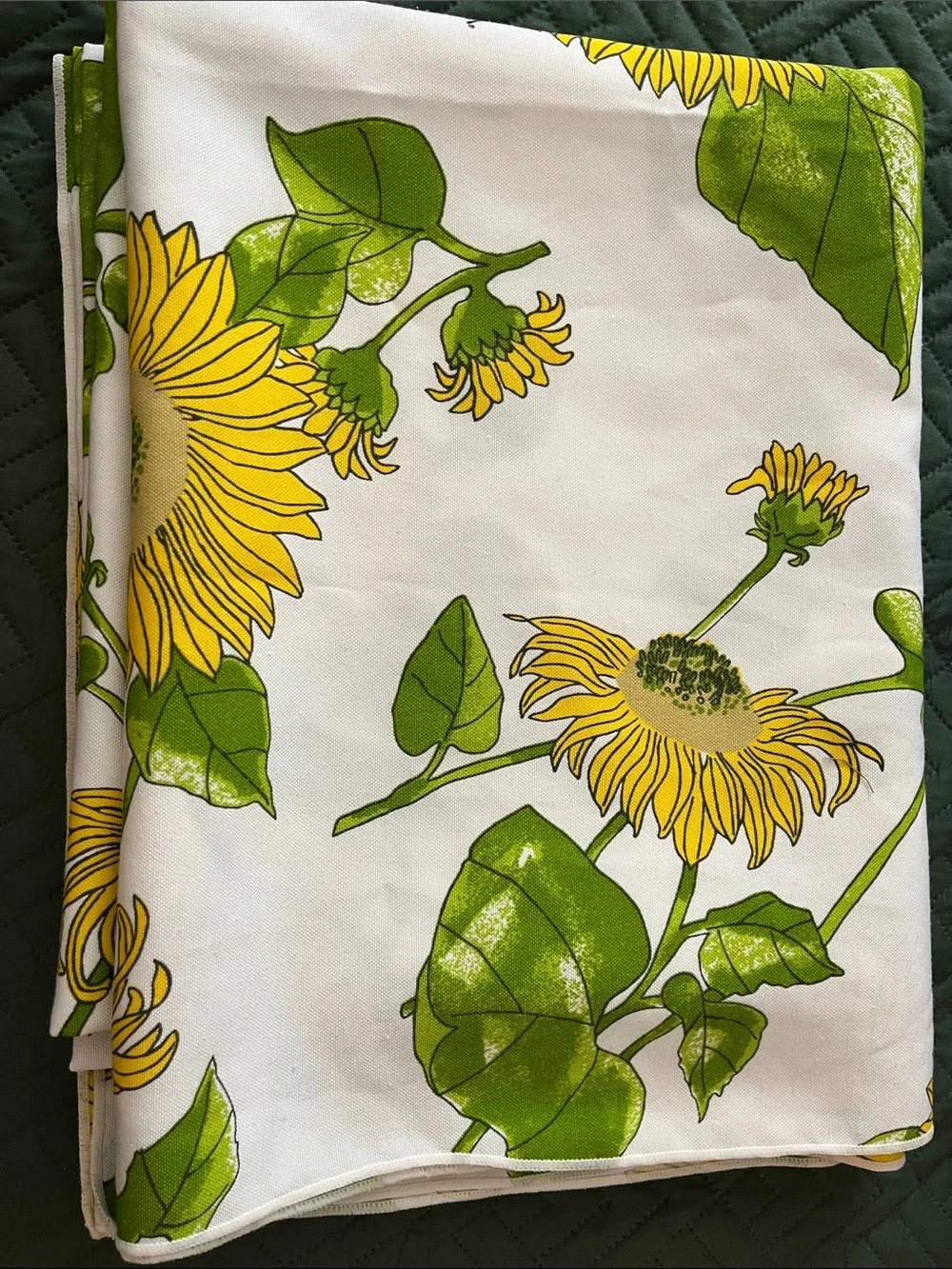 Vera Neumann Sunflower 🌻 Tablecloth